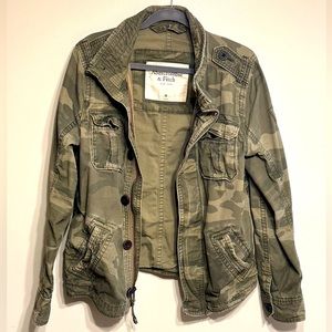 Abercrombie & Fitch Men's Military Camo Jacket, like New, Size M